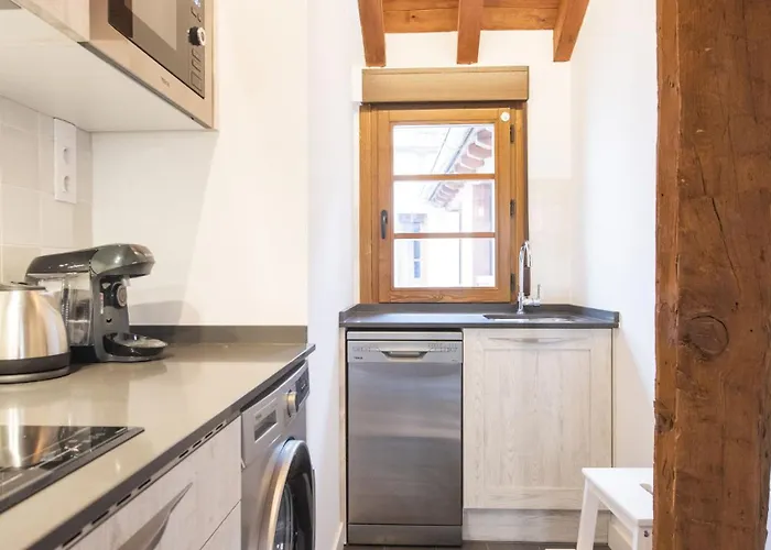 Virgen Blanca By Ap * Toledo